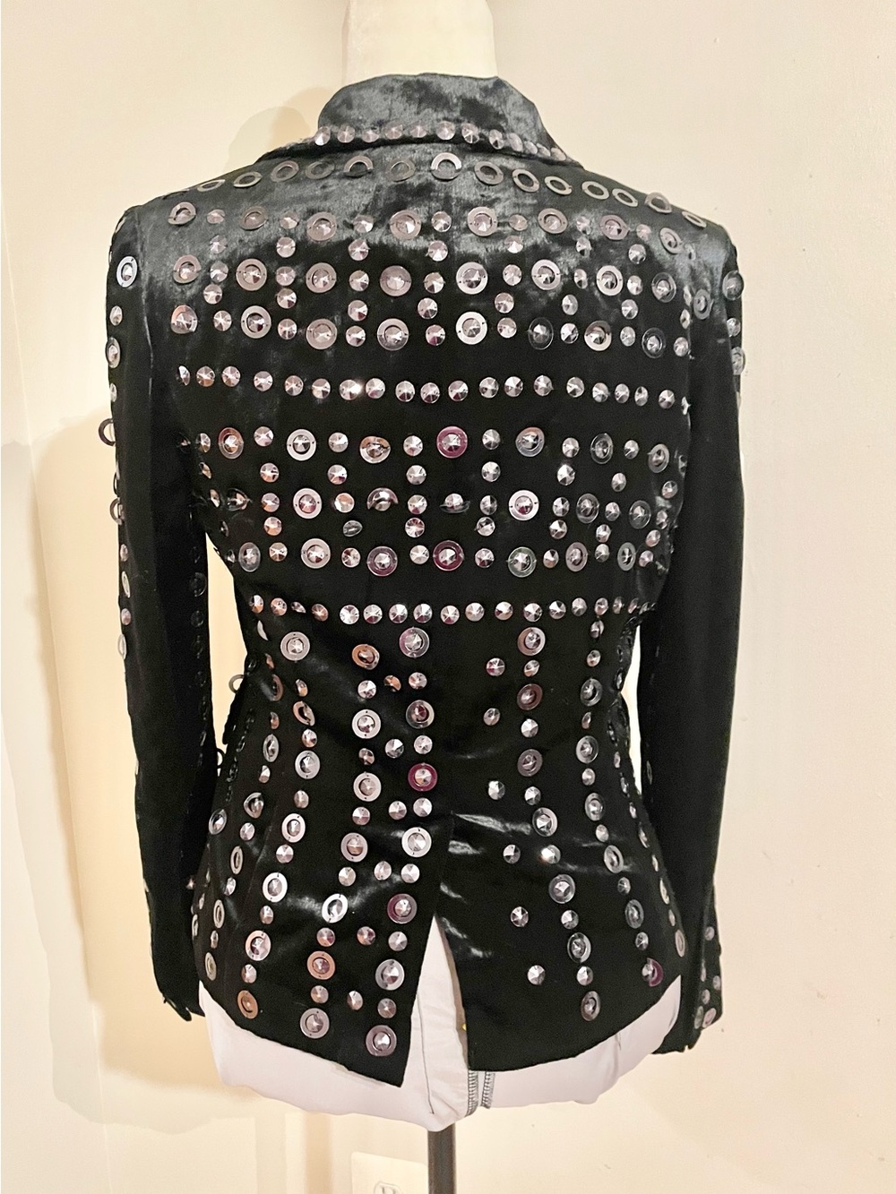 Vintage Newport News Black Embellished Blazer with Metallic Studs Sz 6- EUC - Picture 5 of 11